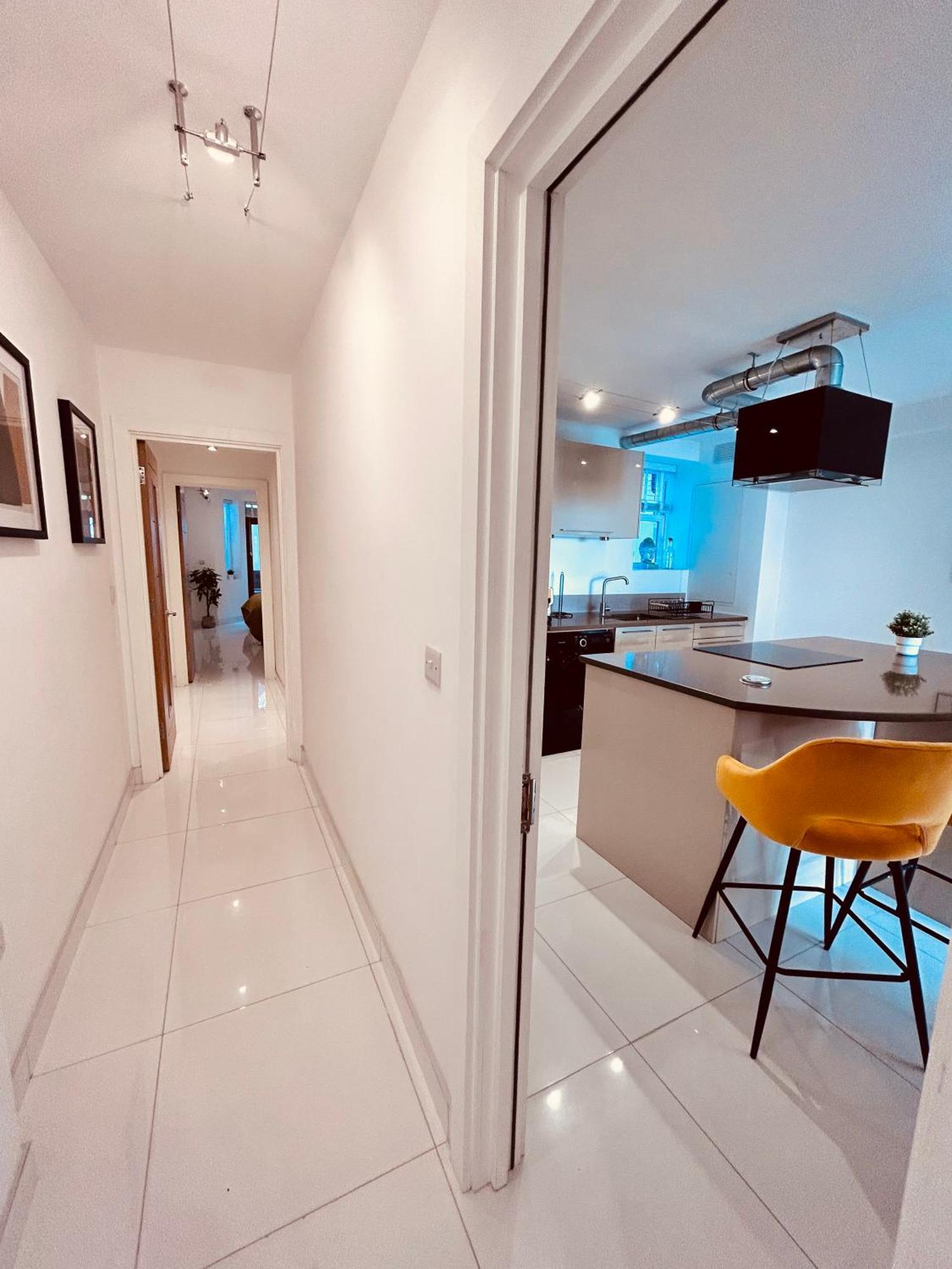 Stunning Spacious B.Apt. Slps.4 London Eksteriør billede