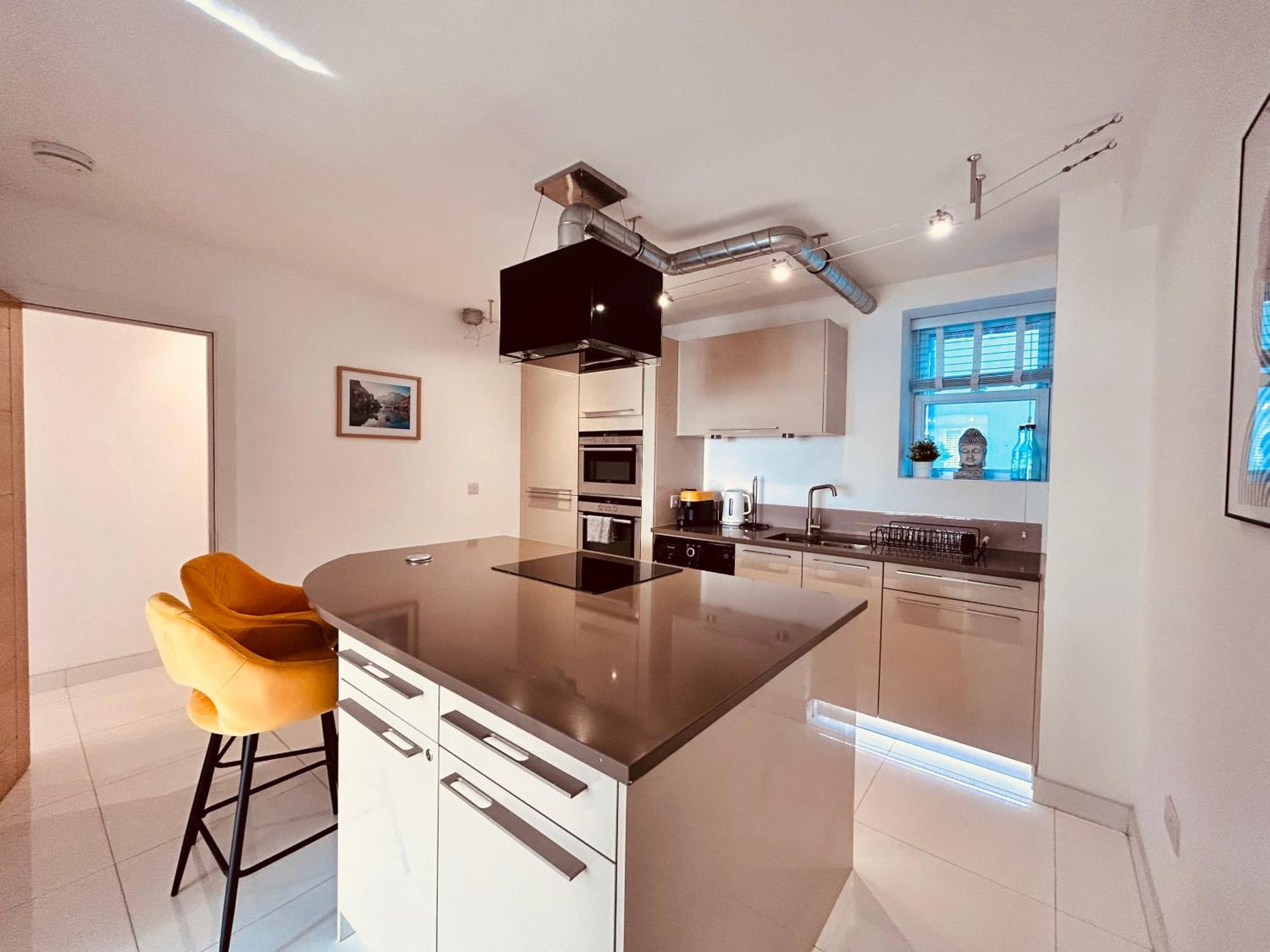 Stunning Spacious B.Apt. Slps.4 London Eksteriør billede