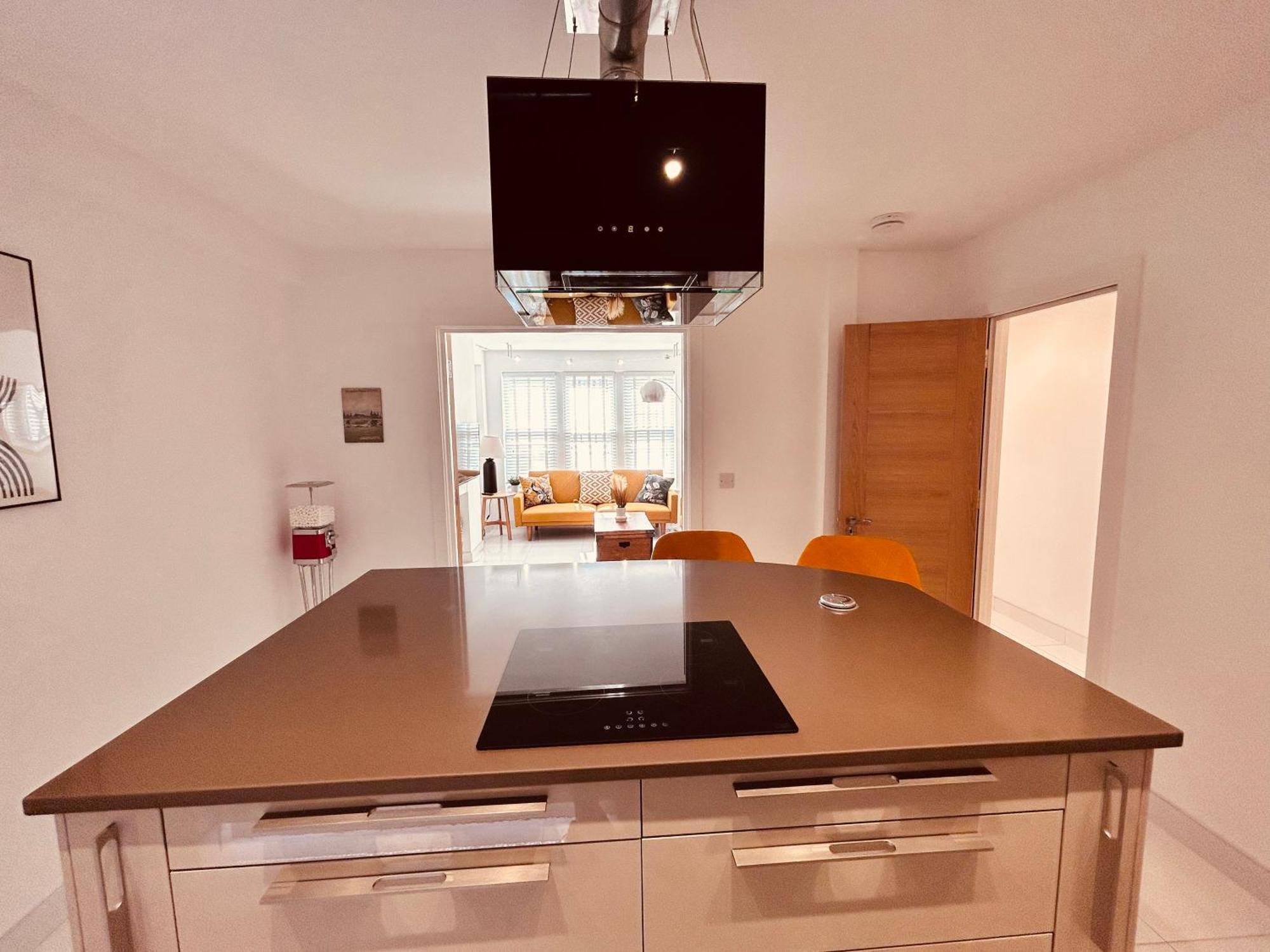 Stunning Spacious B.Apt. Slps.4 London Eksteriør billede