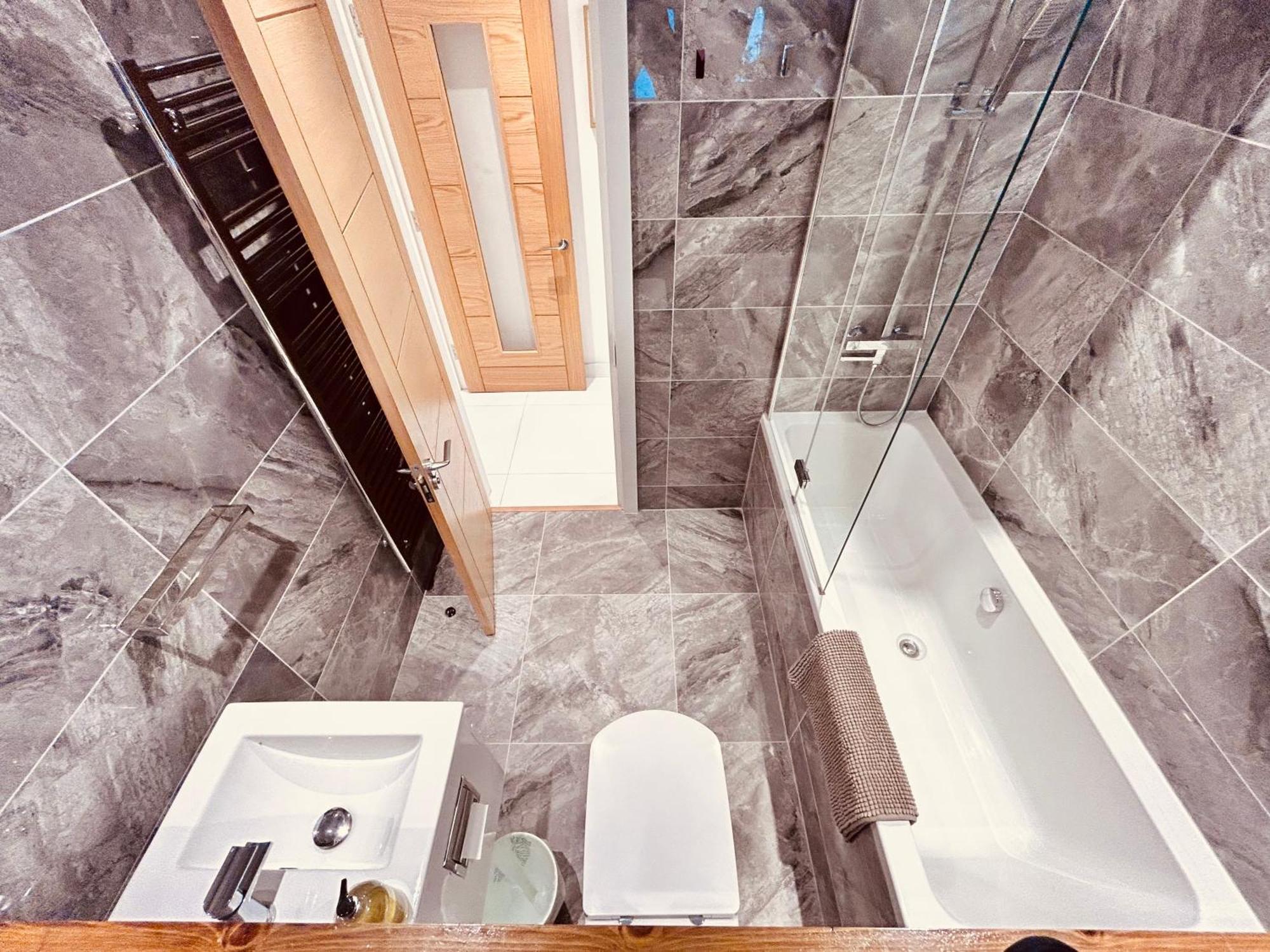 Stunning Spacious B.Apt. Slps.4 London Eksteriør billede